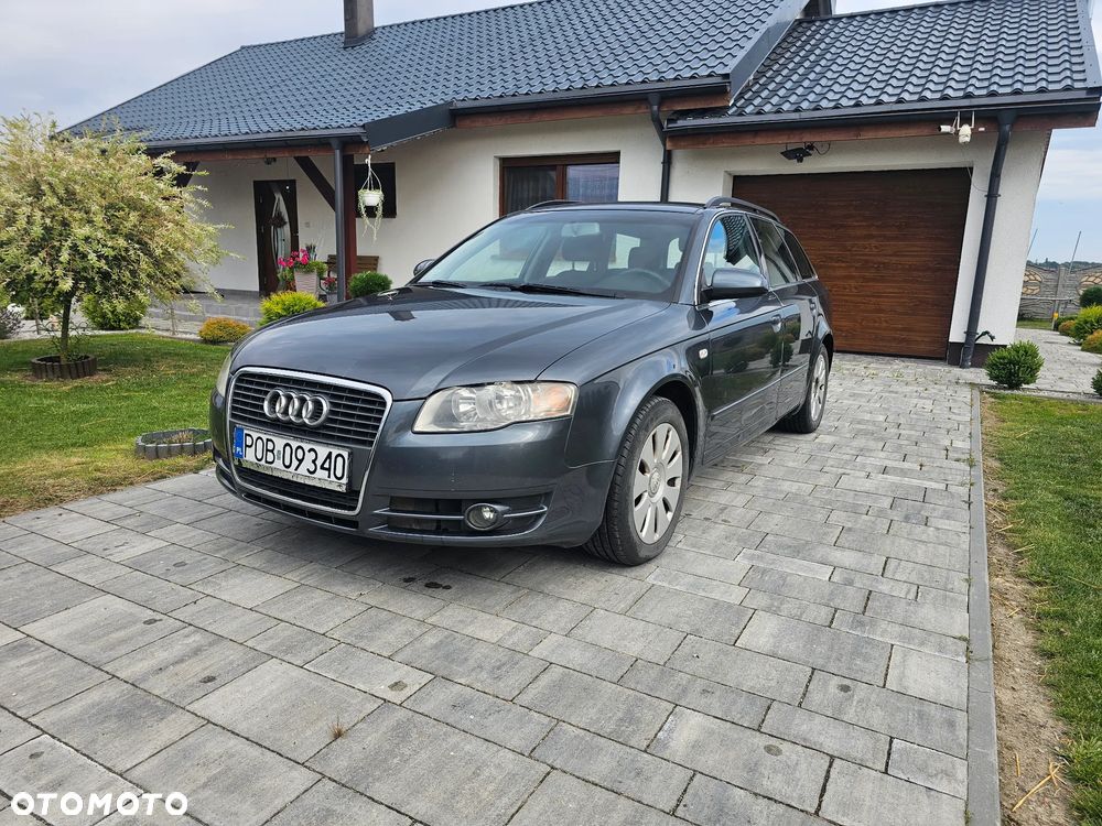 Audi A4 Avant - 1