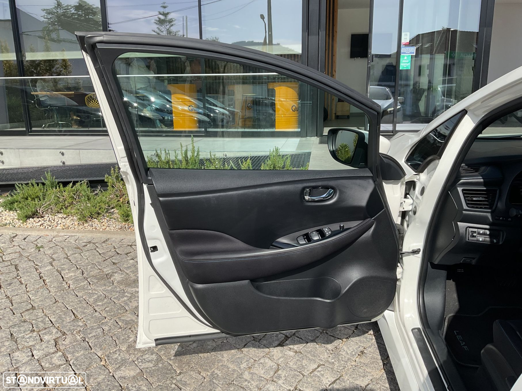 Nissan Leaf Acenta - 21