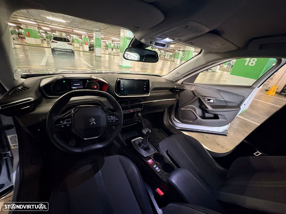 Peugeot 2008 - 6