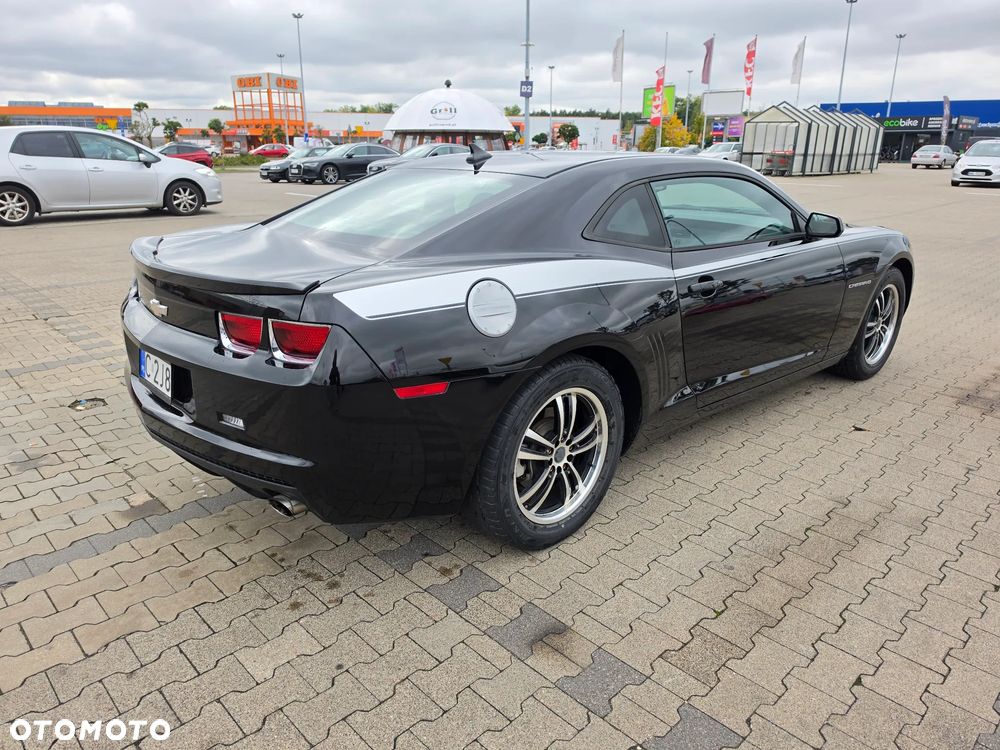 Chevrolet Camaro 2011 photo 4