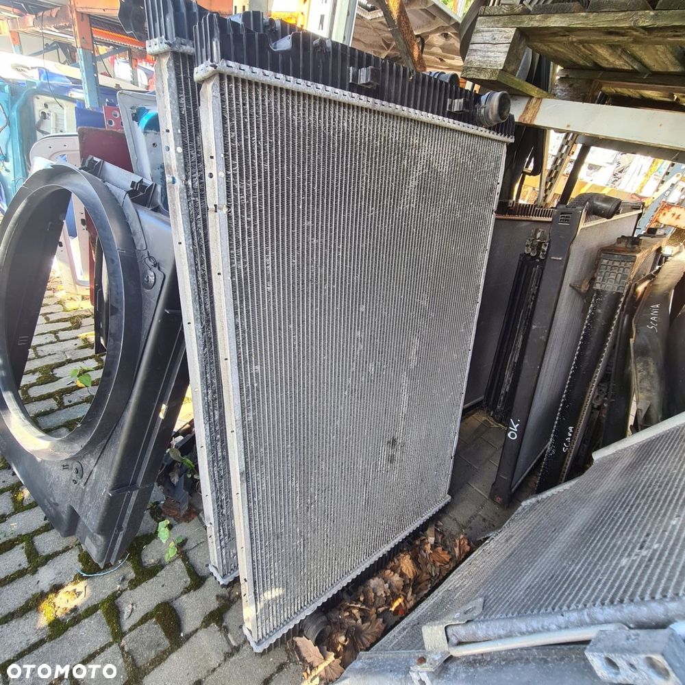 ZESTAW CHŁODNIC CHŁODNICA TRAKKER, STRALIS C 8 10 - 11