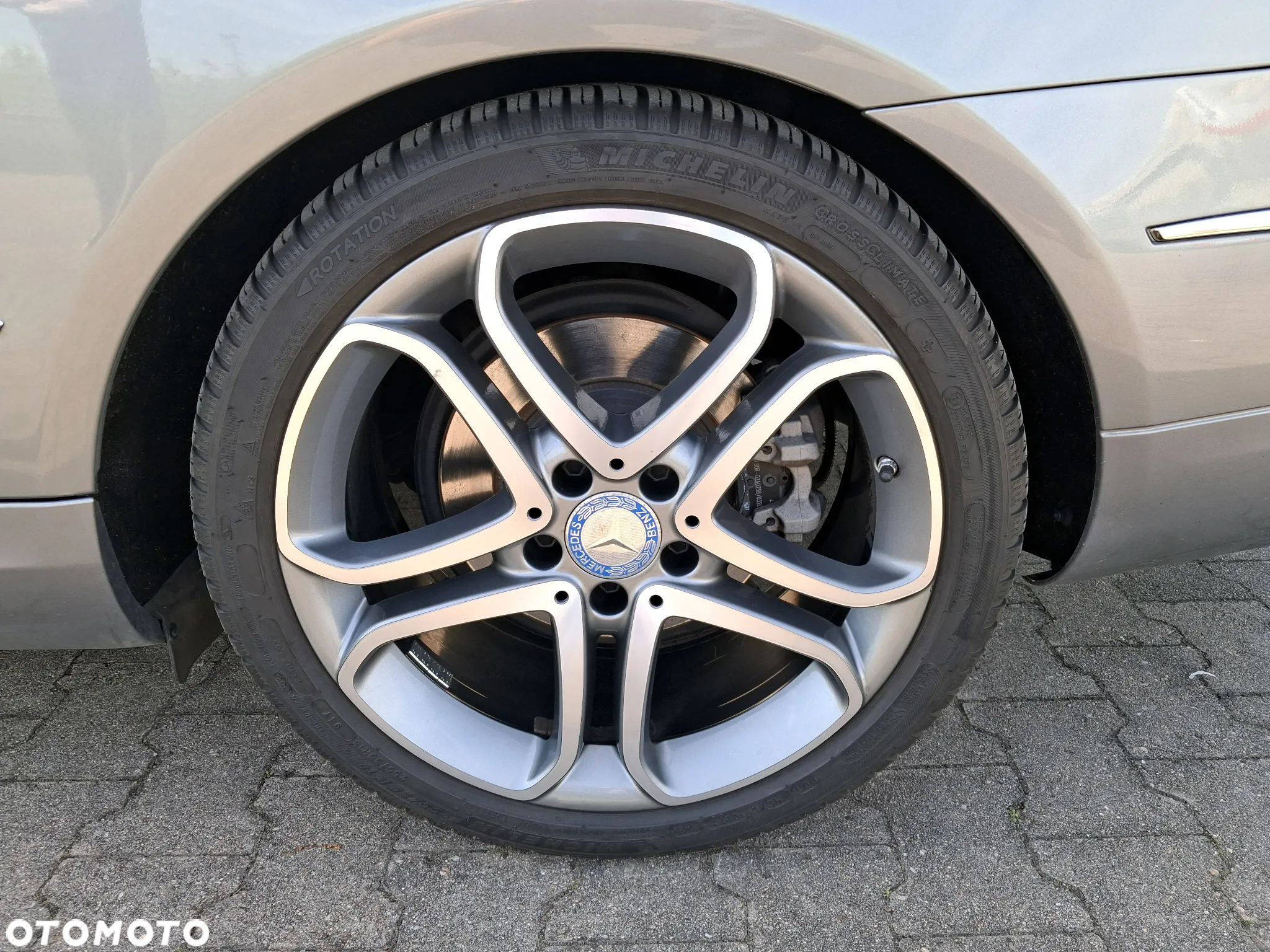 Mercedes-Benz Klasa E 200 Coupe 7G-TRONIC Sport Edition - 13