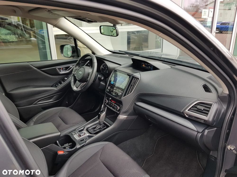 Subaru Forester 2.0i-L Active (EyeSight) Lineartronic - 25