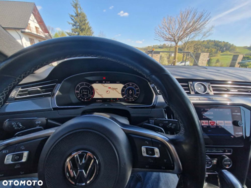 Volkswagen Arteon 2.0 TDI Bi-Turbo SCR 4Mot R-Line DSG - 2