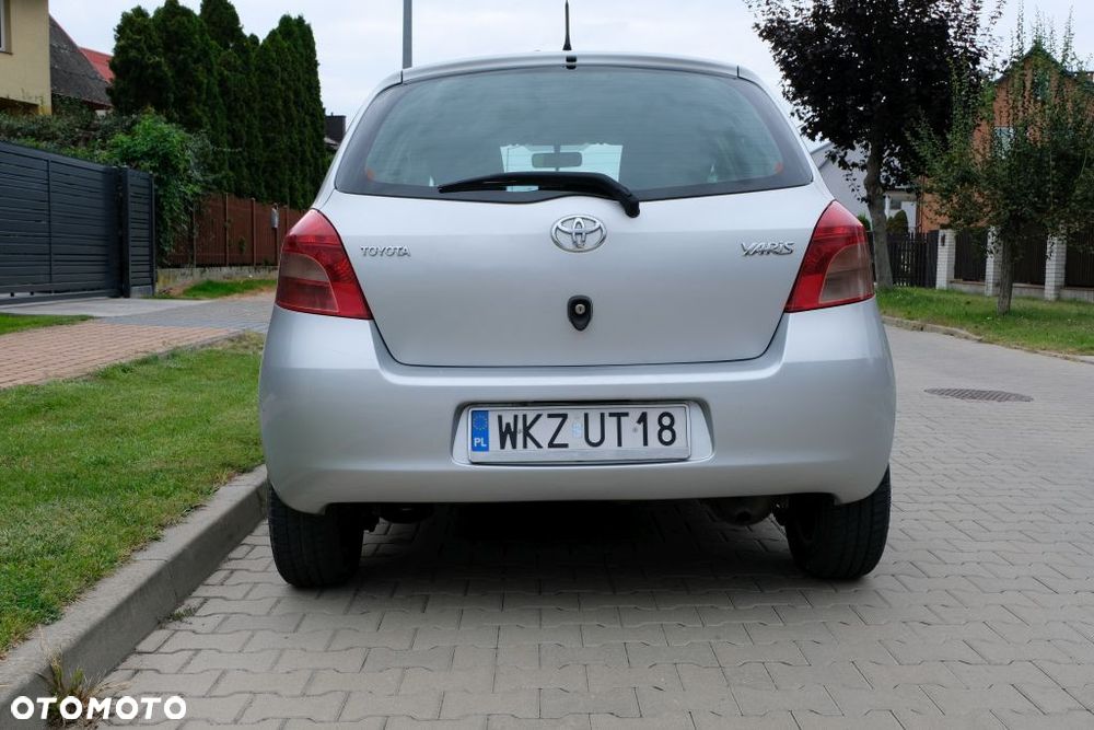 Toyota Yaris 1.0 VVT-i Luna - 5