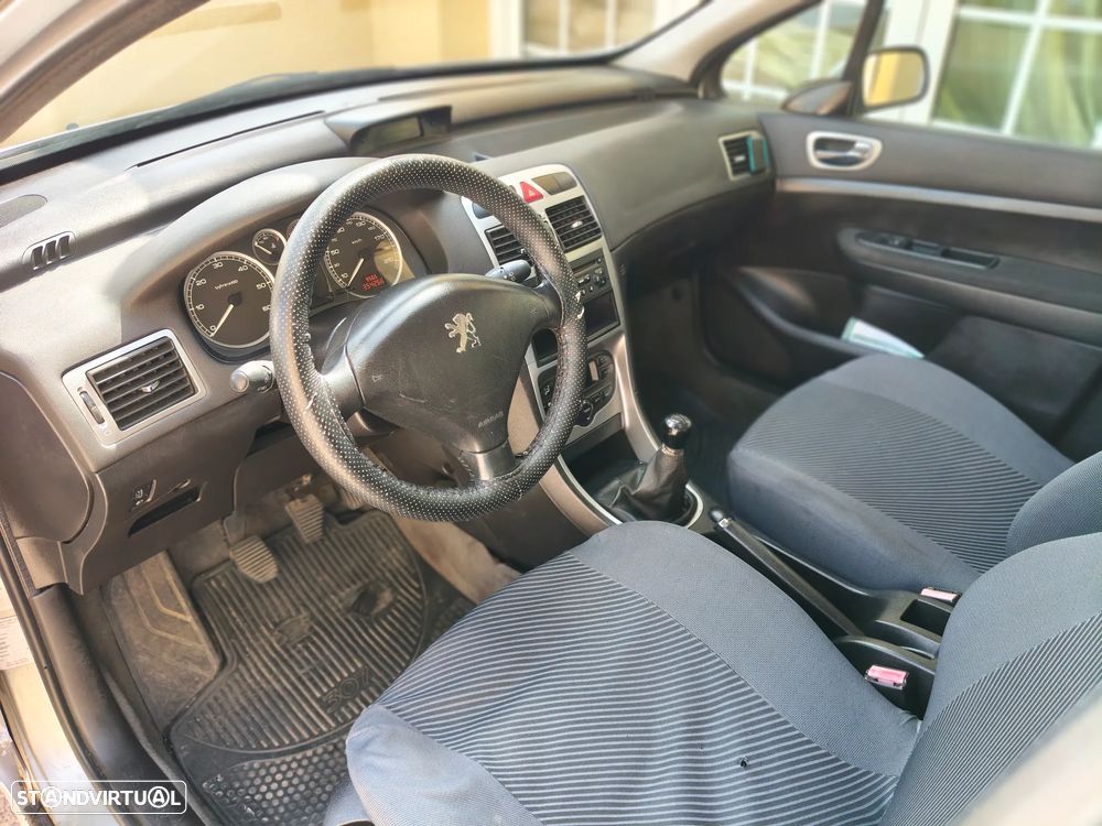 Peugeot 307 Break 1.4 HDi XT - 13