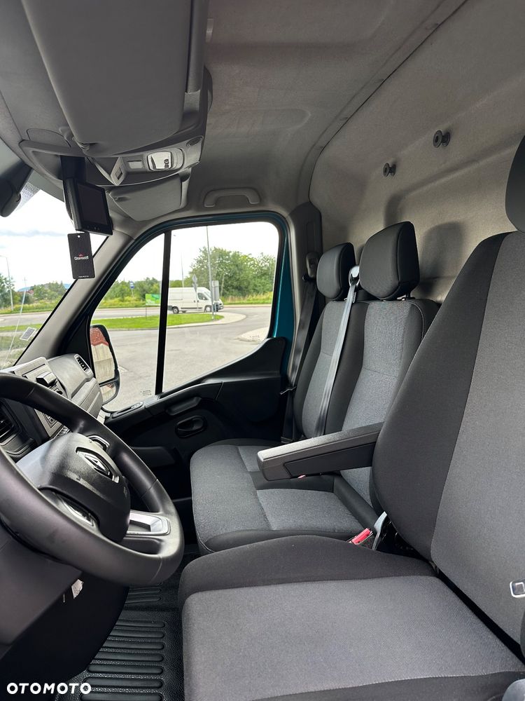 Renault Master - 10