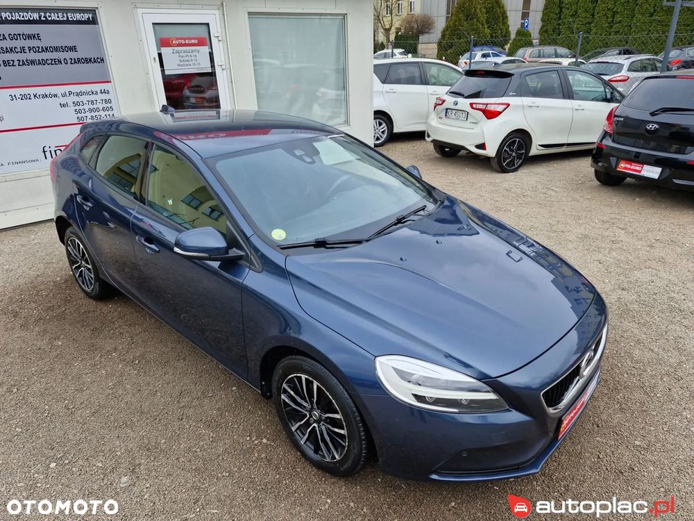 Volvo V40 D2 Momentum - 9