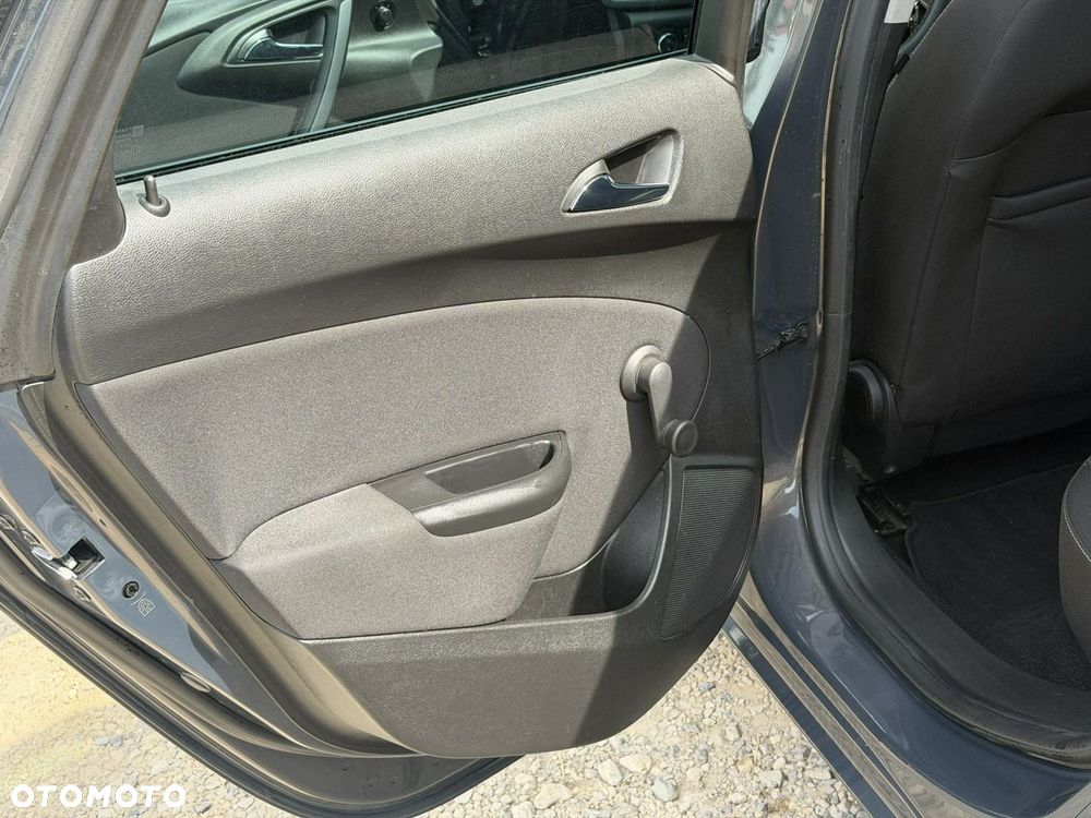 Opel Astra - 17