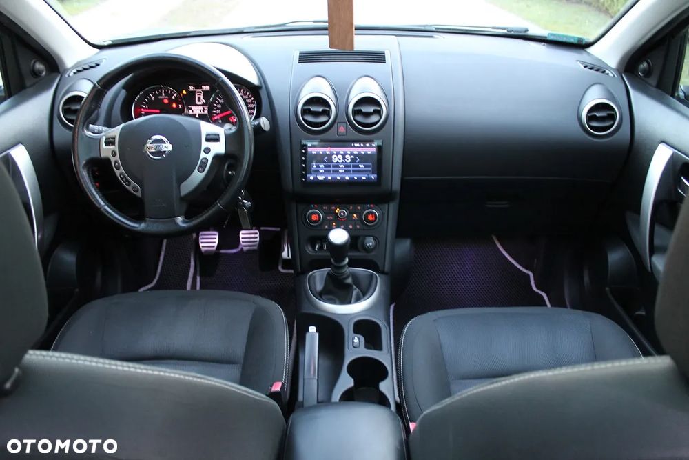 Nissan Qashqai 2.0 dCi Tekna - 8