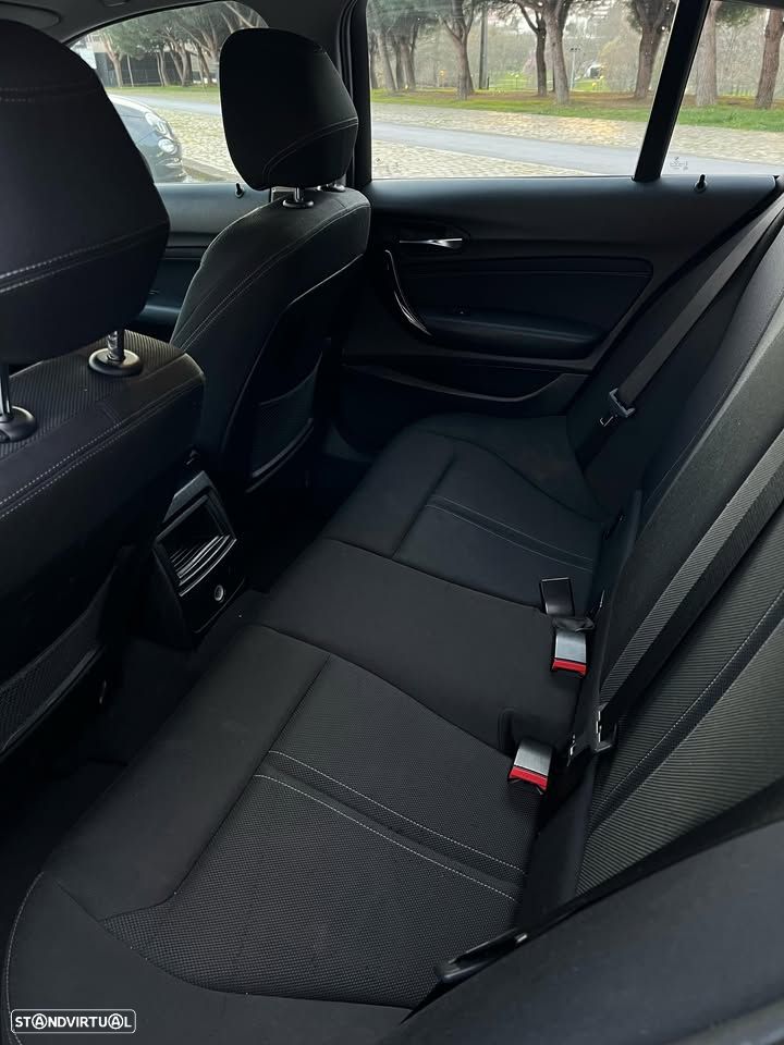 BMW 116 d Aut. Sport Line - 4