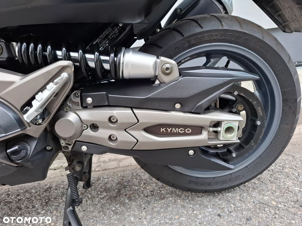 Kymco AK 550 - 29