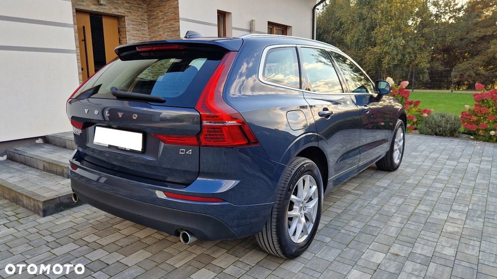 Volvo XC 60 D4 Momentum Pro - 7