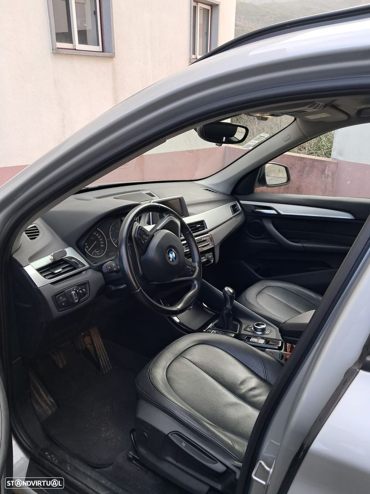 BMW X1 xDrive18d xLine - 9