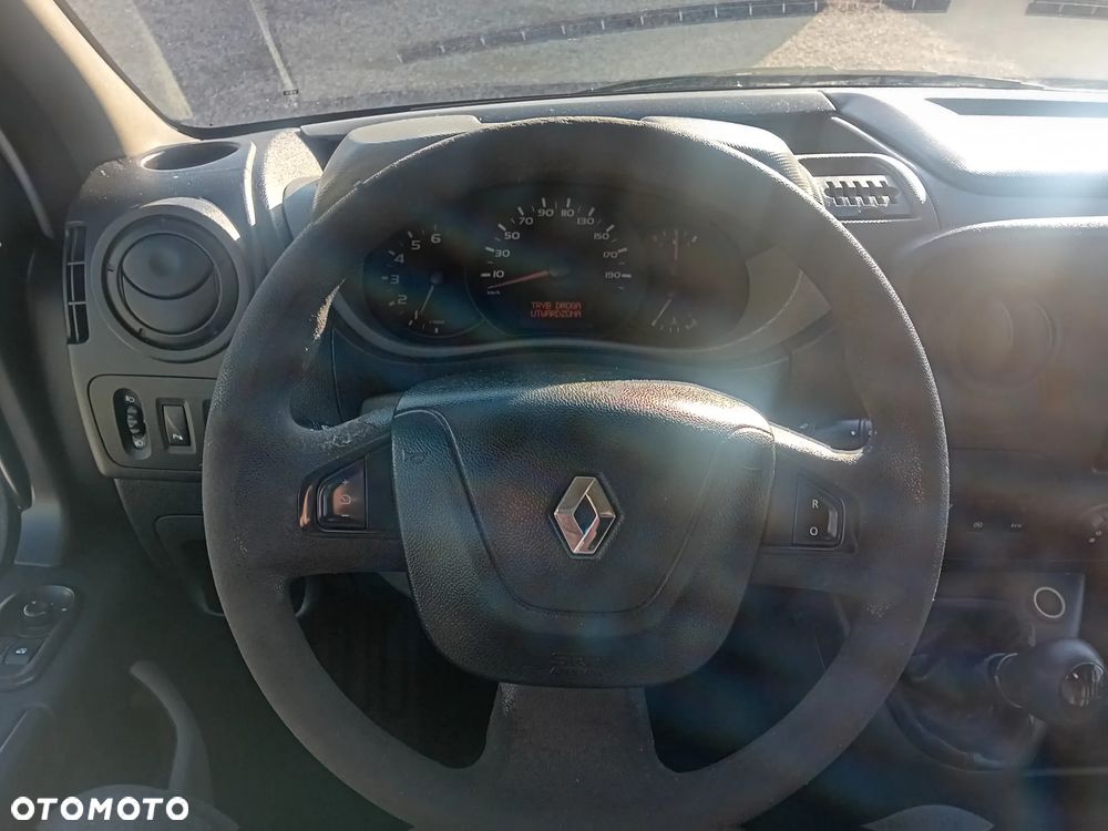 Renault Master - 22