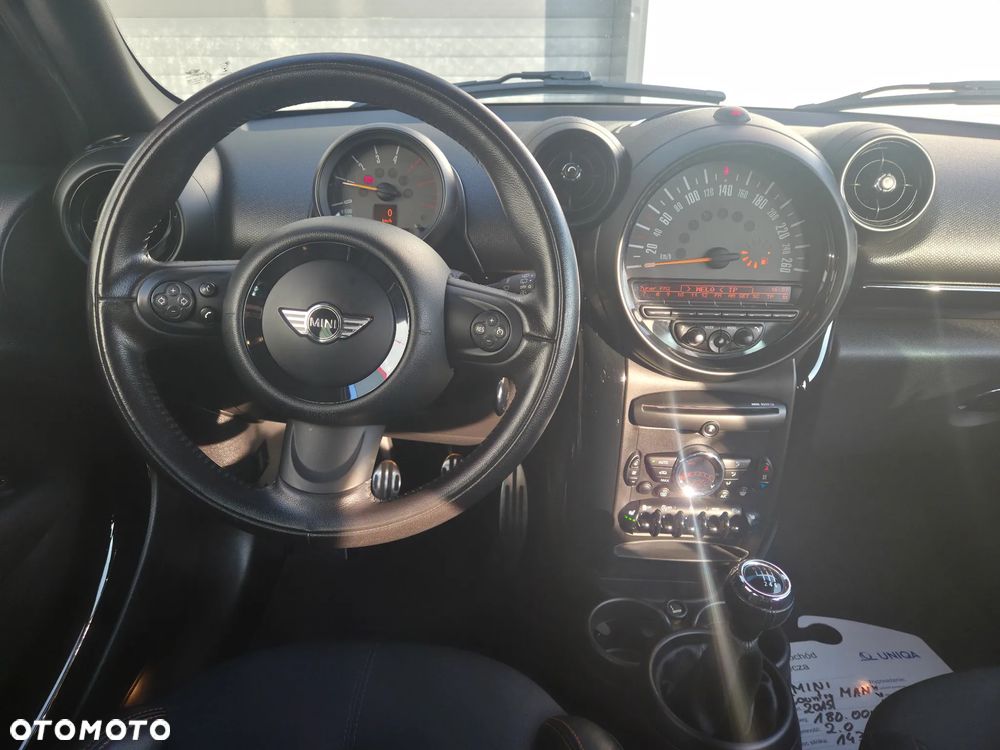 MINI Countryman Cooper SD ALL4 - 25