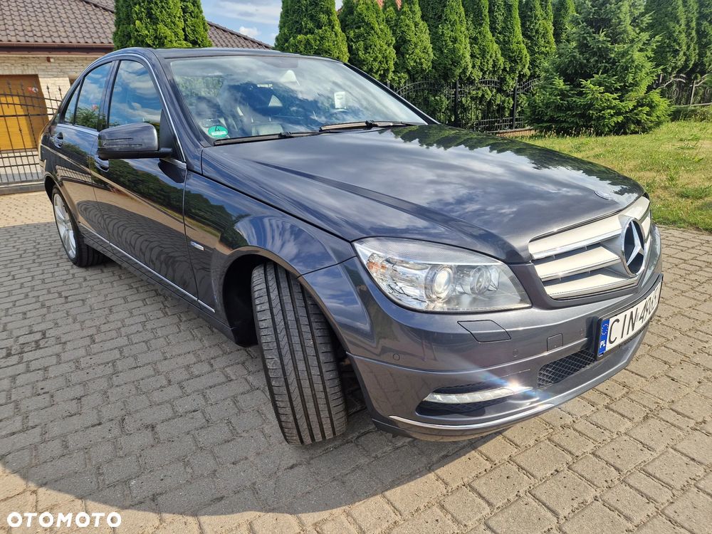 Mercedes-Benz Klasa C 250 CDI 4Matic 7G-TRONIC Avantgarde Edition - 7