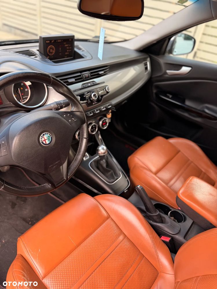 Alfa Romeo Giulietta 2.0 JTDM Distinctive - 5