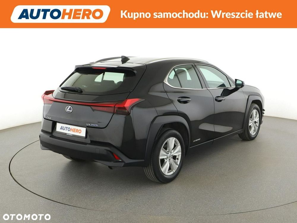 Lexus UX 250h Business Edition - 8