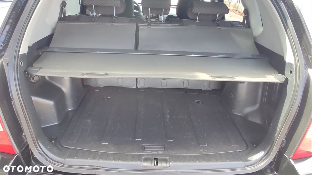 Hyundai Tucson 2.0 Comfort 2WD - 12