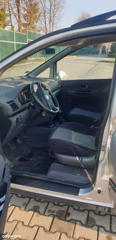 Volkswagen Sharan 1.9 TDI Comfortline - 8