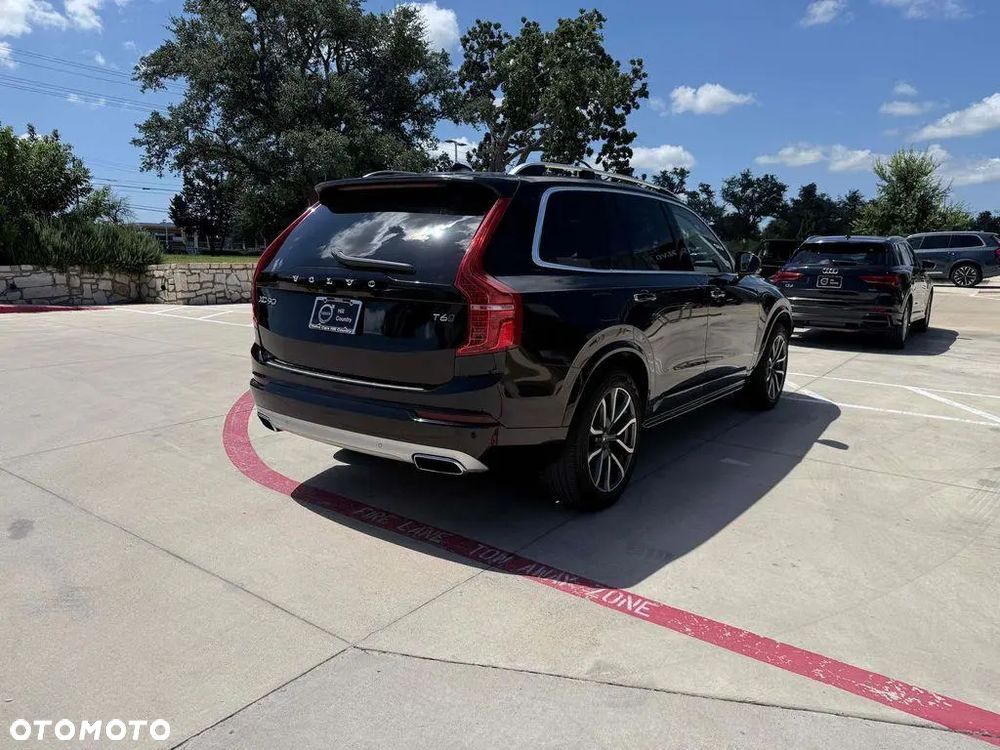 Volvo XC 90 - 6