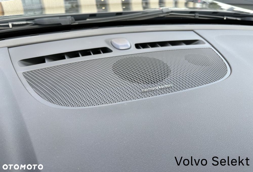 Volvo XC 40 - 15