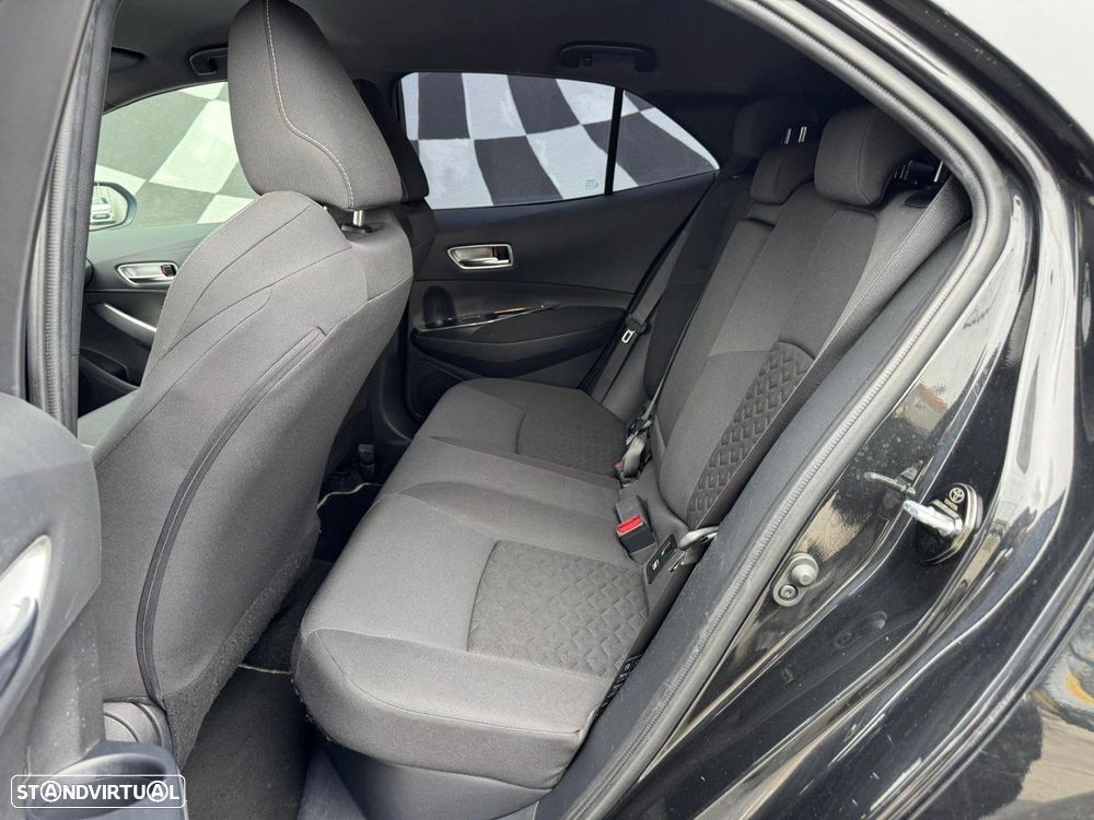 Toyota Corolla 1.8 Hybrid Active - 8