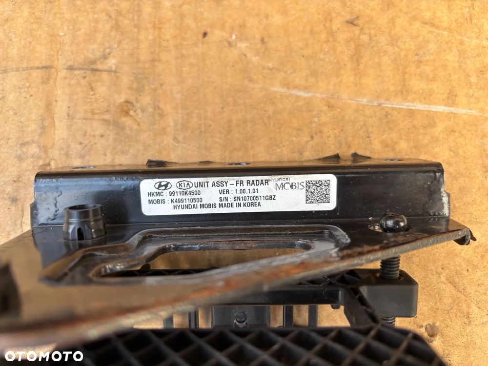 HYUNDAI KONA ELEKTRYCZNA ELEKTRYK ORYGINALNA BELKA ZDERZAKA PRZEDNIEGO PRZEDNIA ALUMINIOWA MOCOWANIE RADARU CZUJNIKA ZBLIŻENIOWEGO 86570-K4000 - 9
