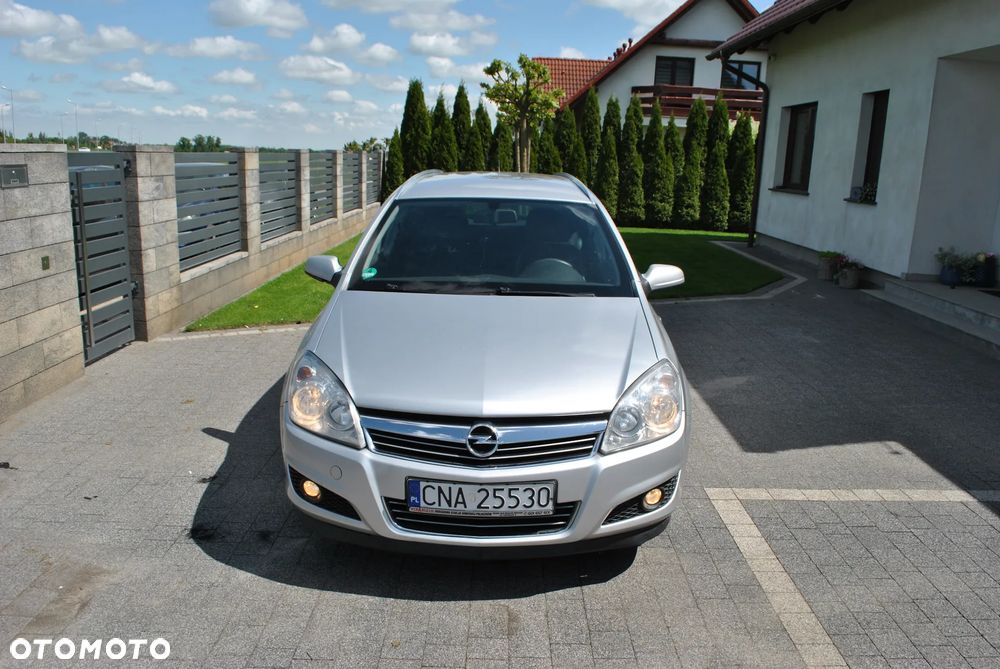 Opel Astra 1.9 CDTI Elegance - 9
