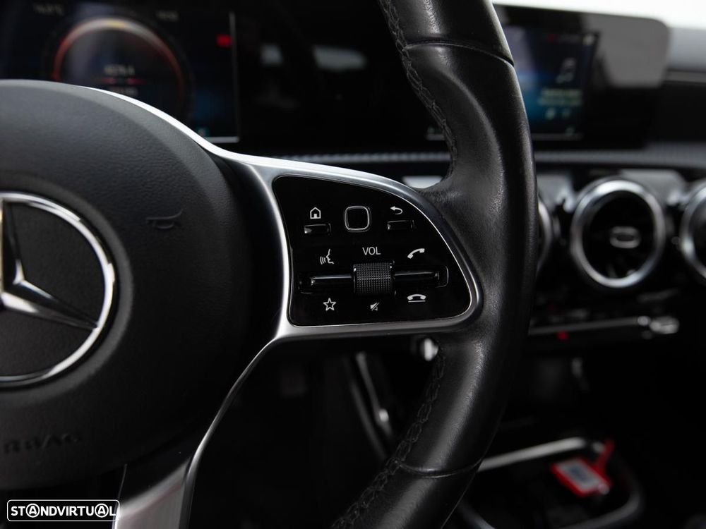 Mercedes-Benz A 180 d Business Solutions - 17