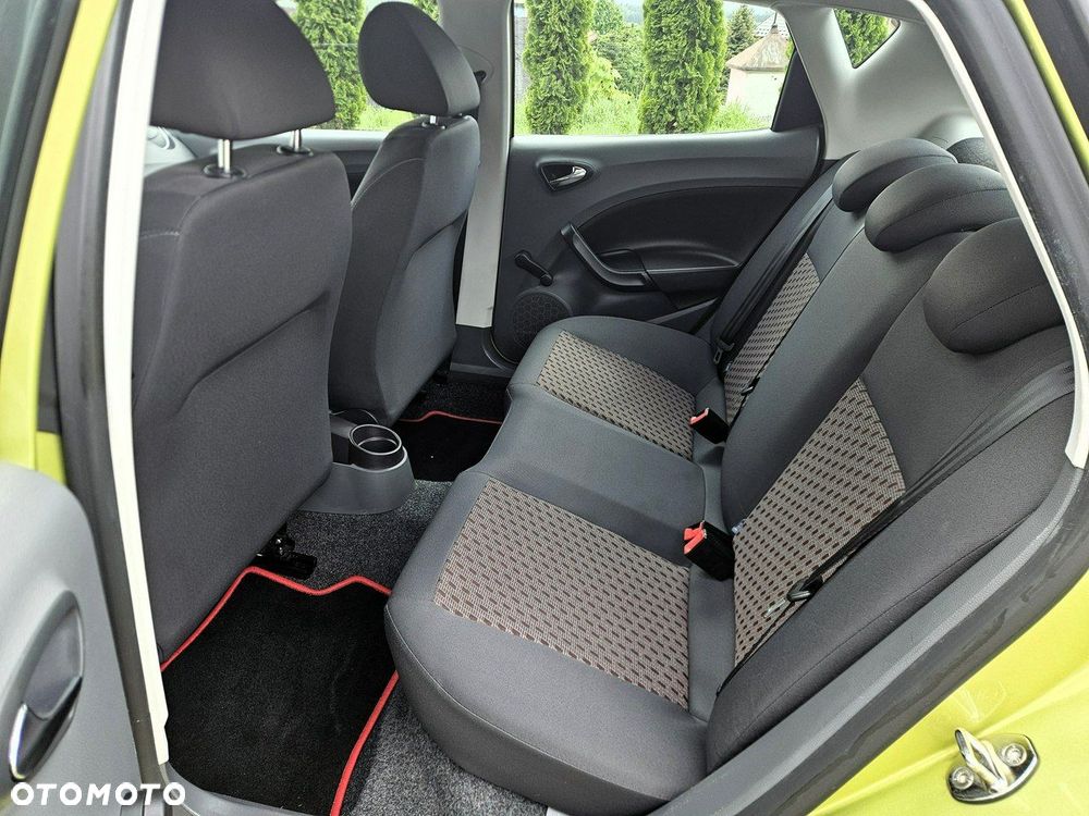 Seat Ibiza 1.4 16V Reference - 25