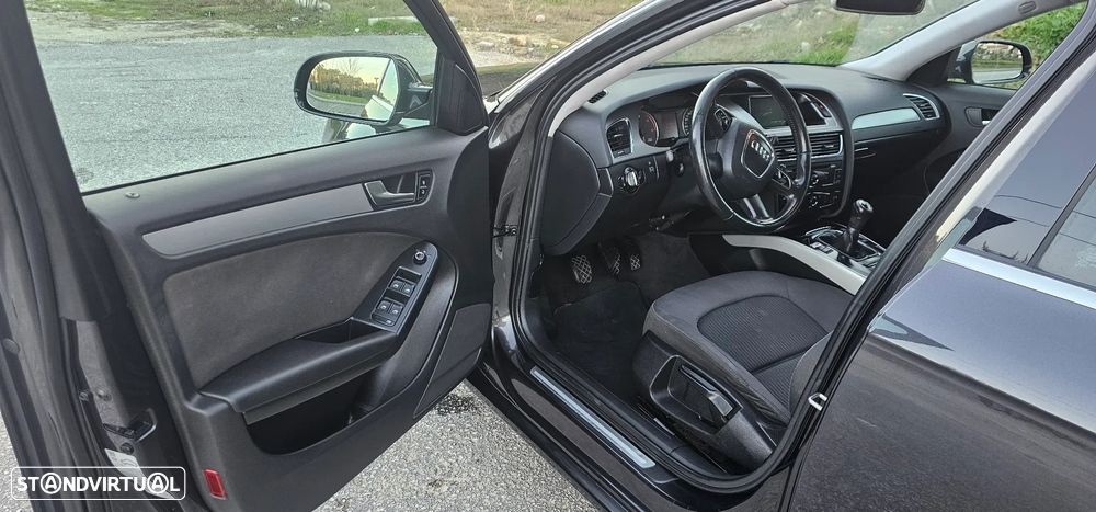 Audi A4 Avant 2.0 TDI - 10