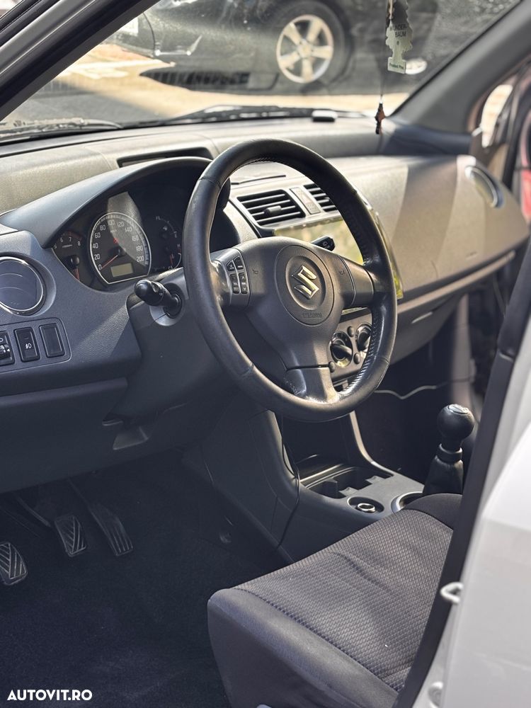 Suzuki Swift 1.3 GS - 14