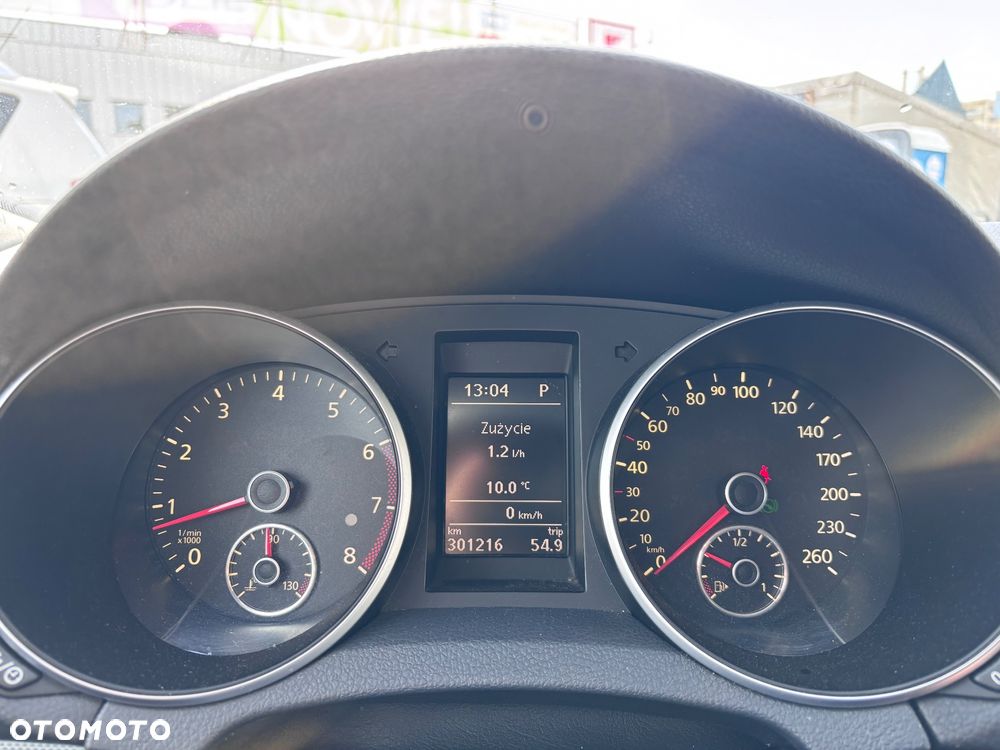 Volkswagen Jetta - 11