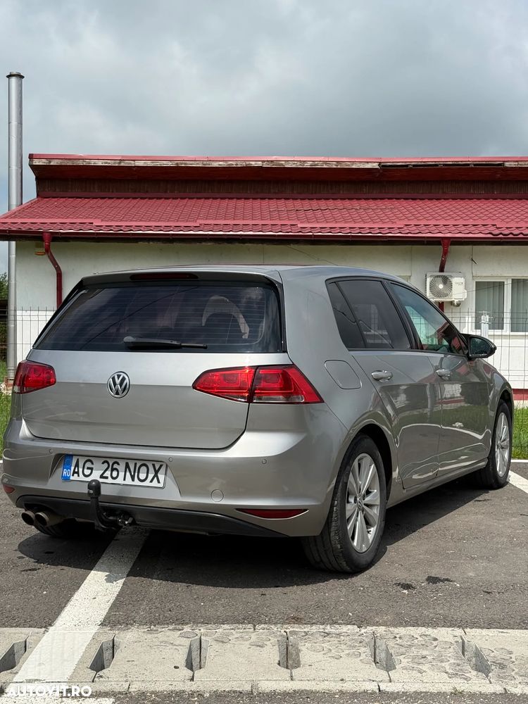 VOLKSWAGEN Golf 2015 — imagine 6