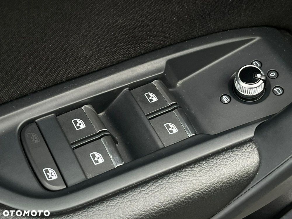 Audi Q5 40 TDI quattro S tronic advanced - 40