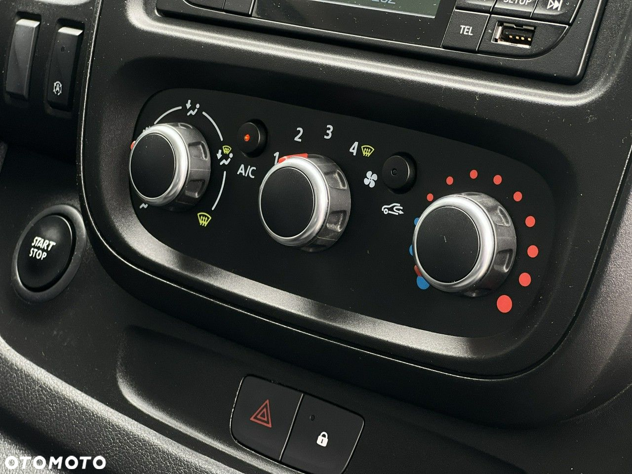 Renault Trafic - 30
