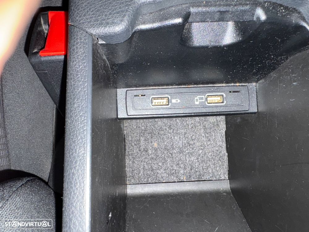 Mercedes-Benz A 180 d BlueEFFICIENCY Edition - 25