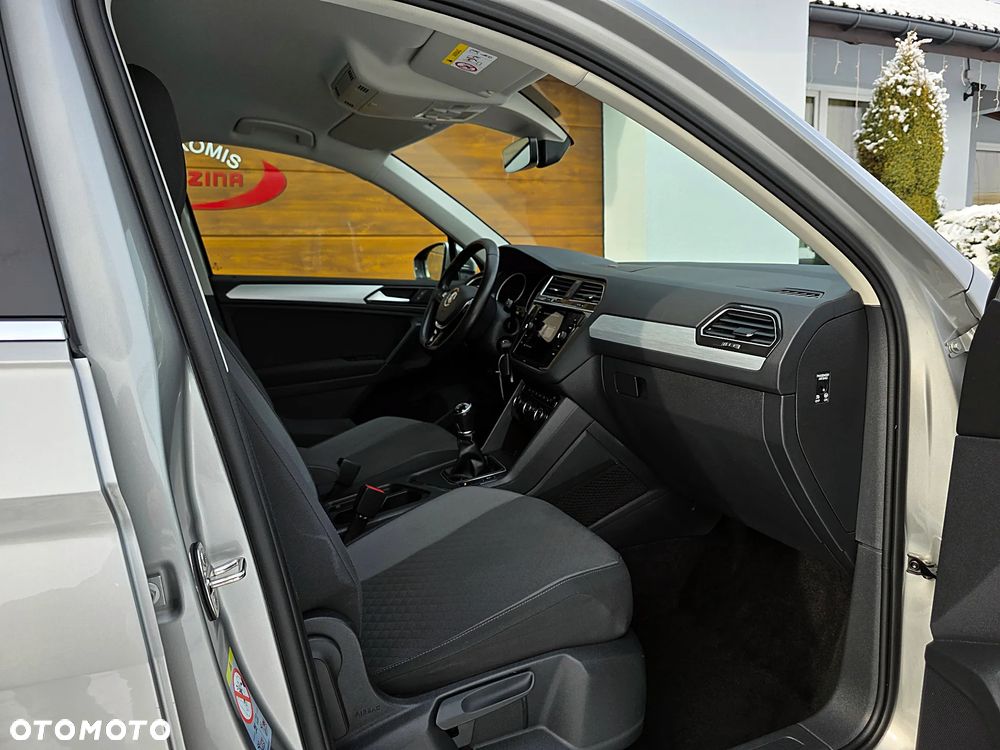 Volkswagen Tiguan 1.6 TDI SCR Comfortline - 26