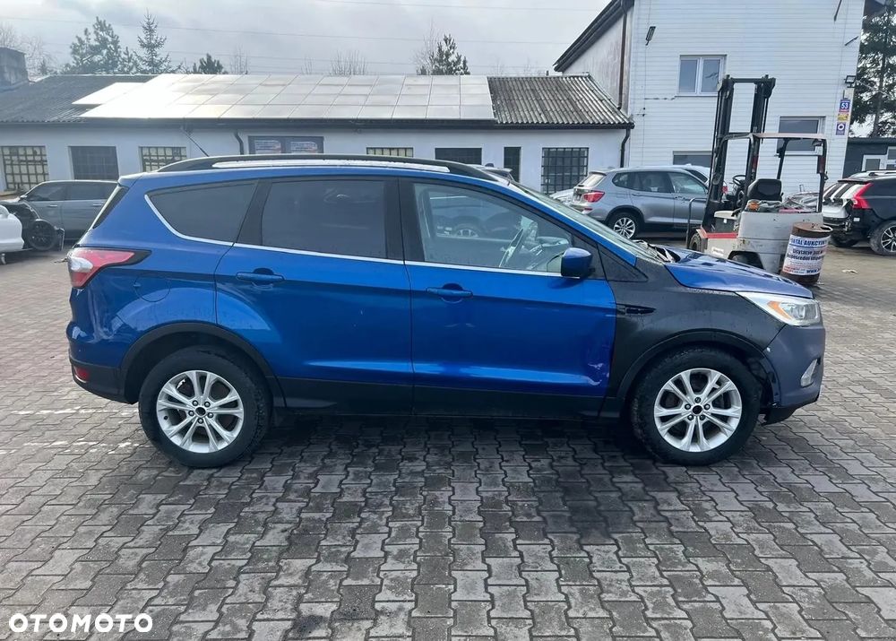 Ford Escape - 8