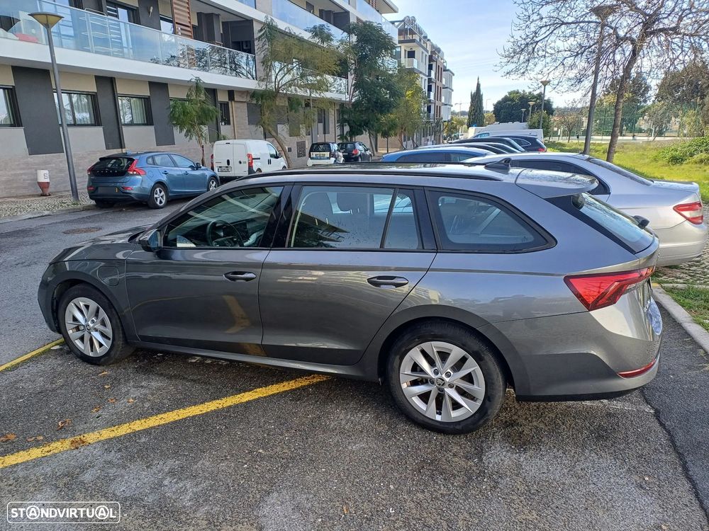 Skoda Octavia Break 1.4 TSi iV Ambition DSG - 3