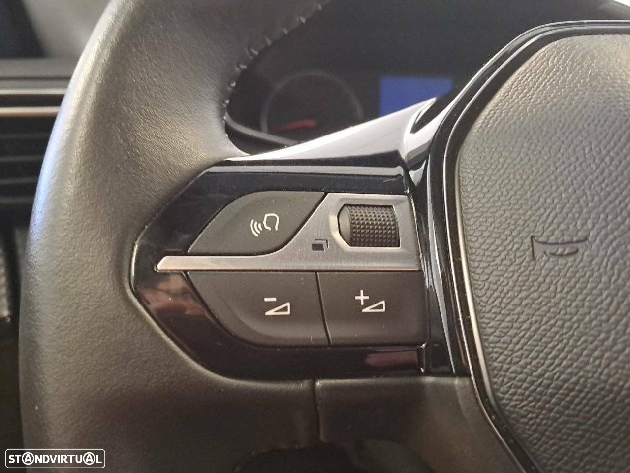 Peugeot 208 1.2 PureTech Active - 16