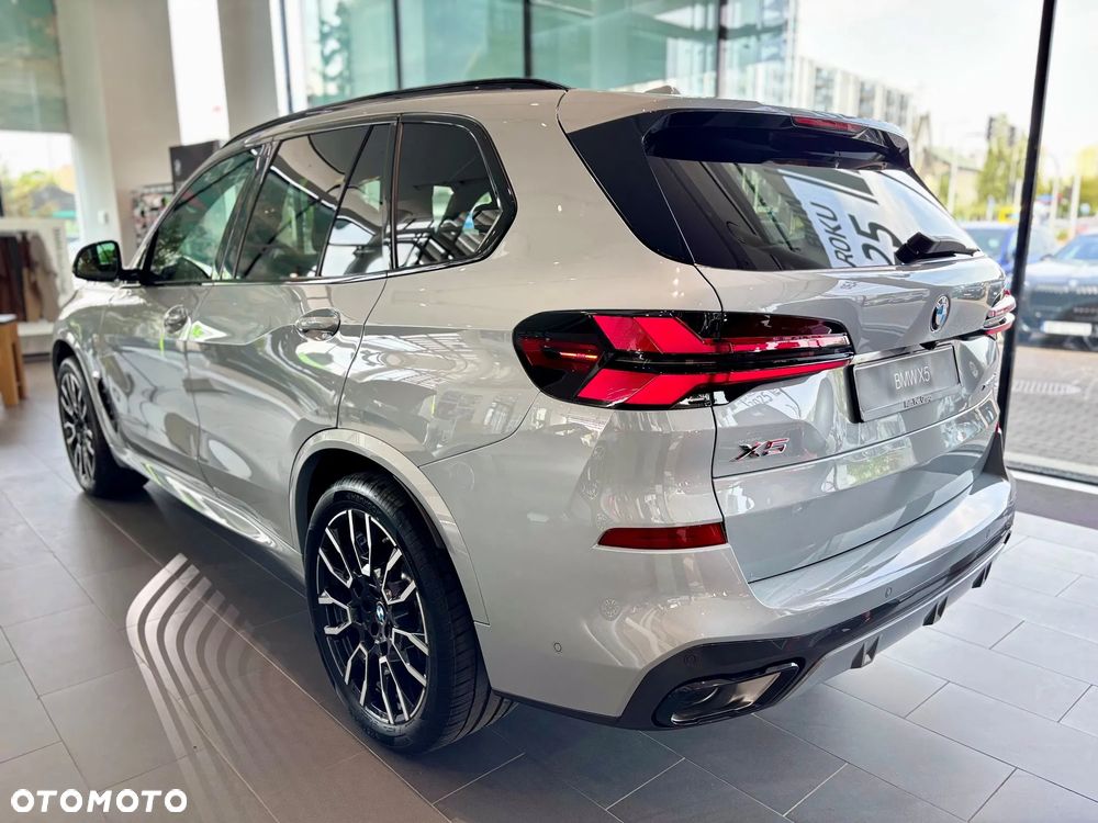 BMW X5 xDrive30d mHEV M Sport sport - 7