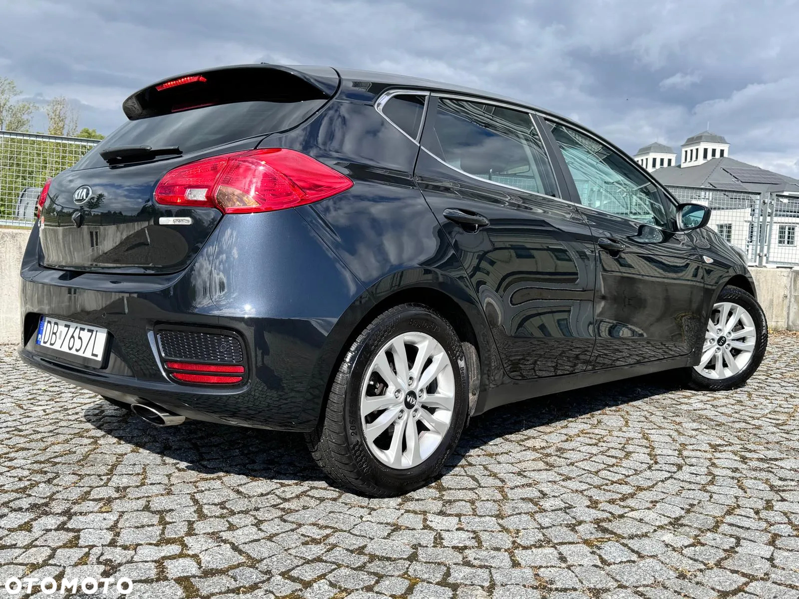 Kia Ceed 1.4 CVVT Dream Team Edition - 16