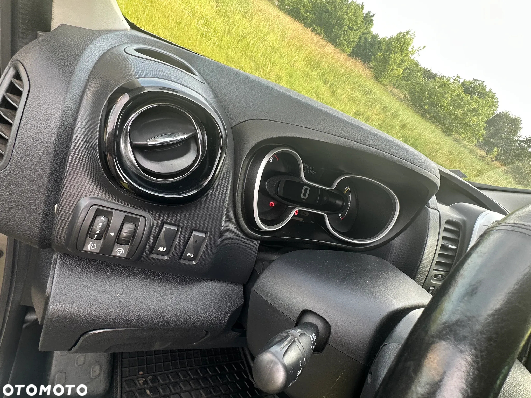 Opel Vivaro L2H1 2.9t Edition Business - 13