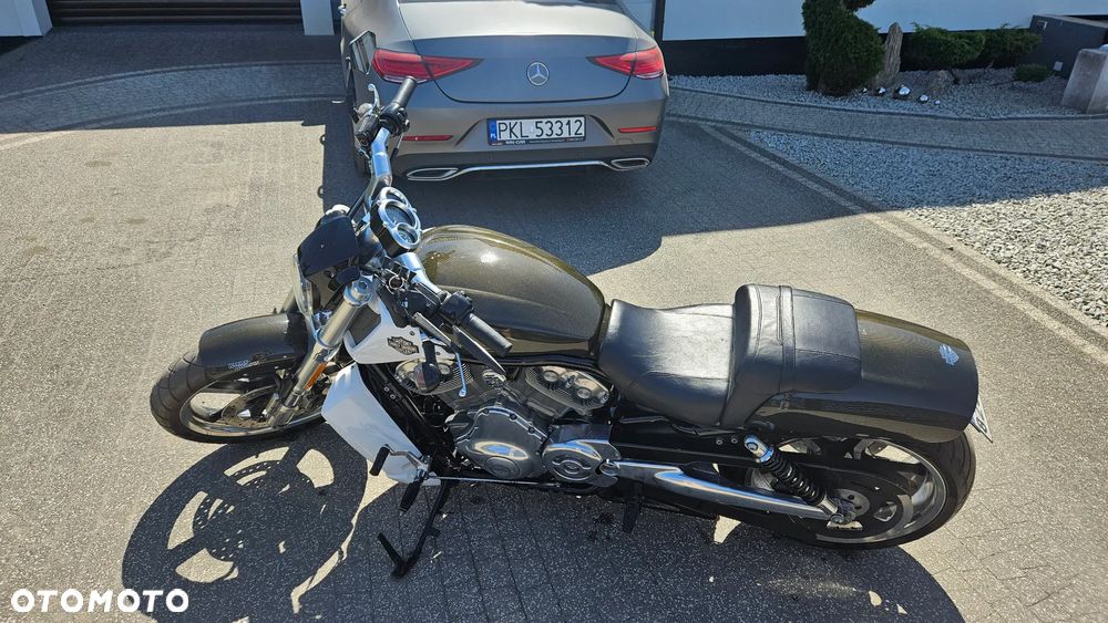 Harley-Davidson V-Rod Muscle - 11