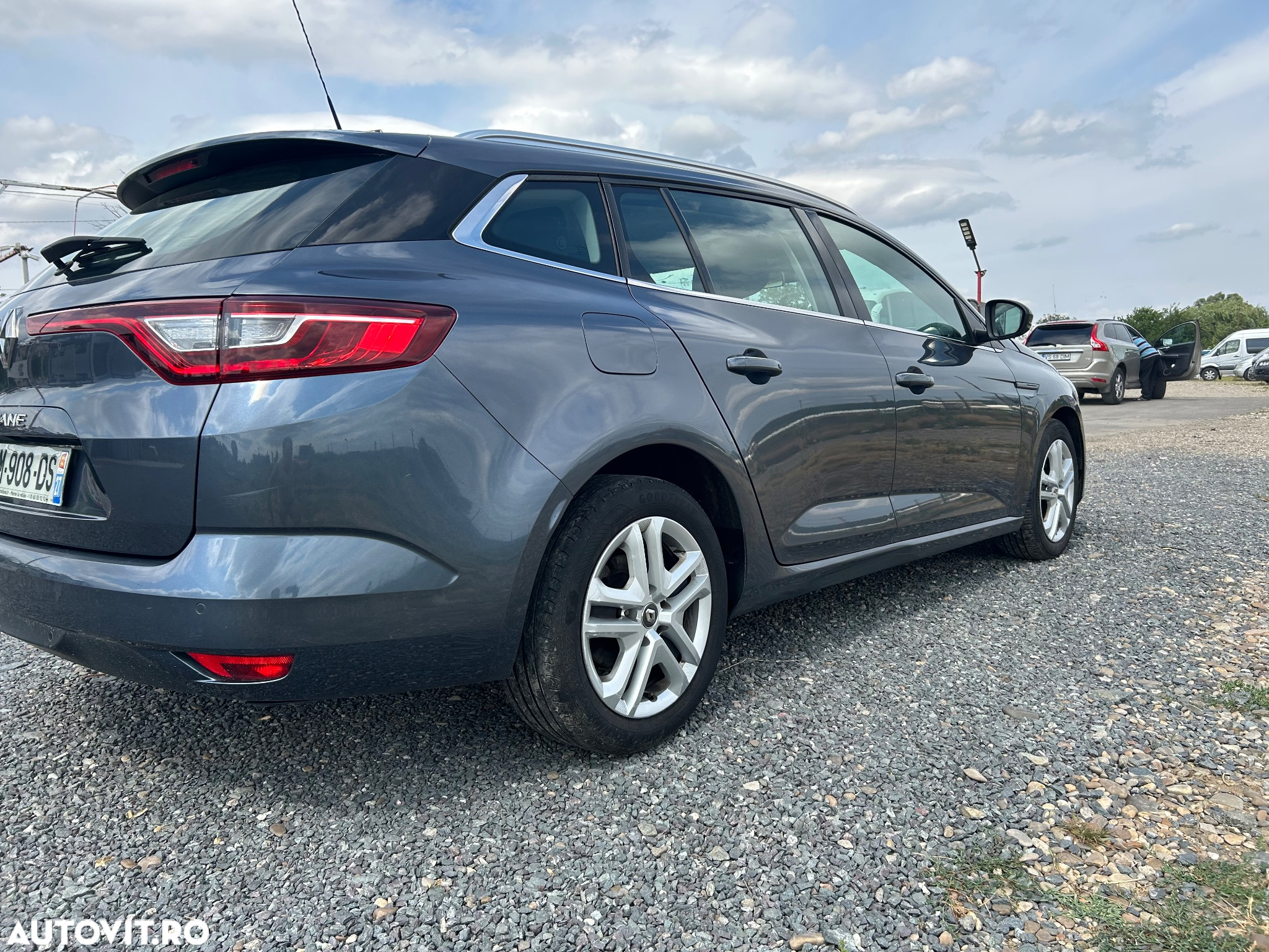 Renault Megane ENERGY dCi 110 EDC BUSINESS - 6
