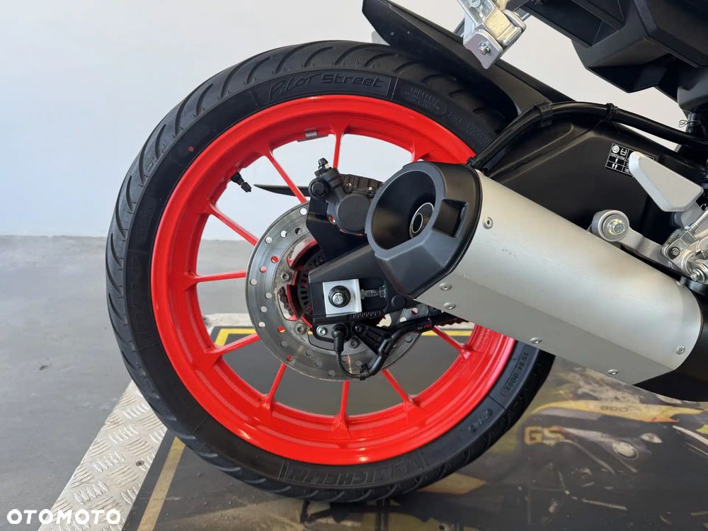 Yamaha MT - 15