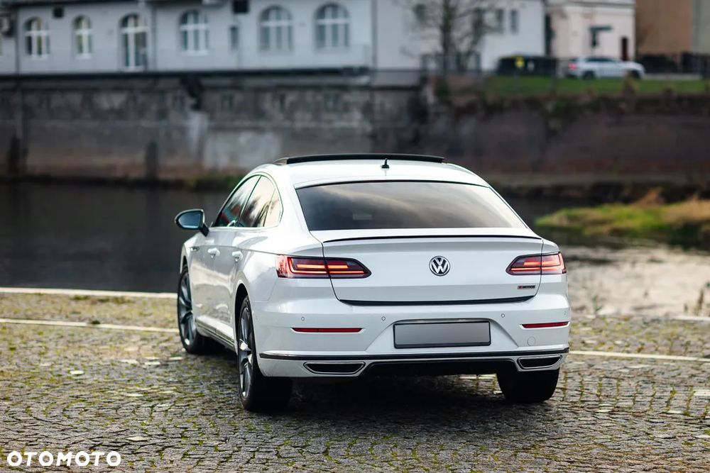 Volkswagen Arteon 2.0 TDI SCR 4Motion DSG Elegance - 14